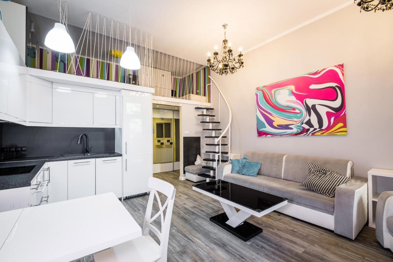 Apartament Glamour Konarskiego Wawelofts Красков Екстериор снимка